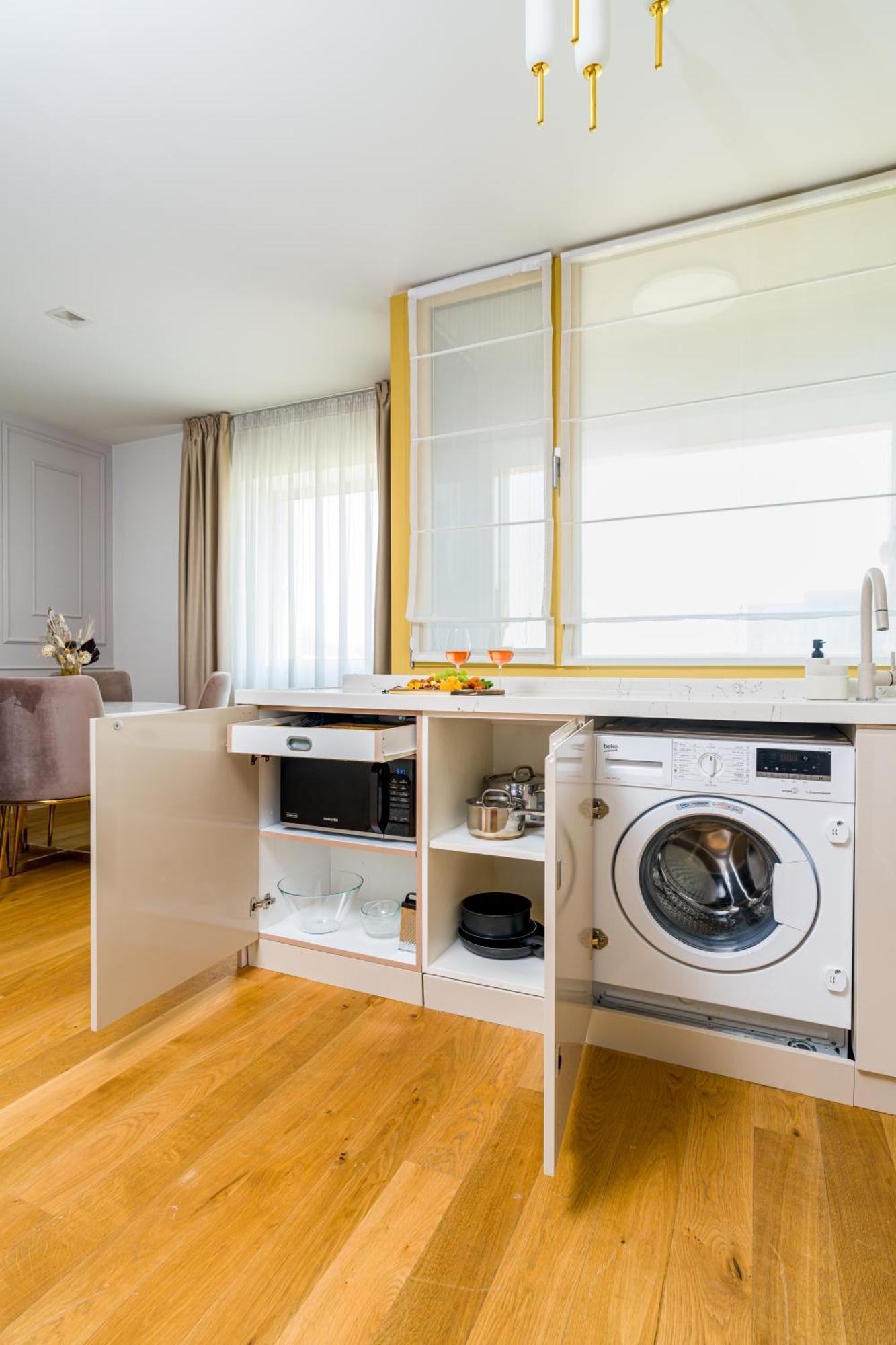 Mido Aviatie Park Apartments With Private Parking & Self Check-In Bukares Bagian luar foto