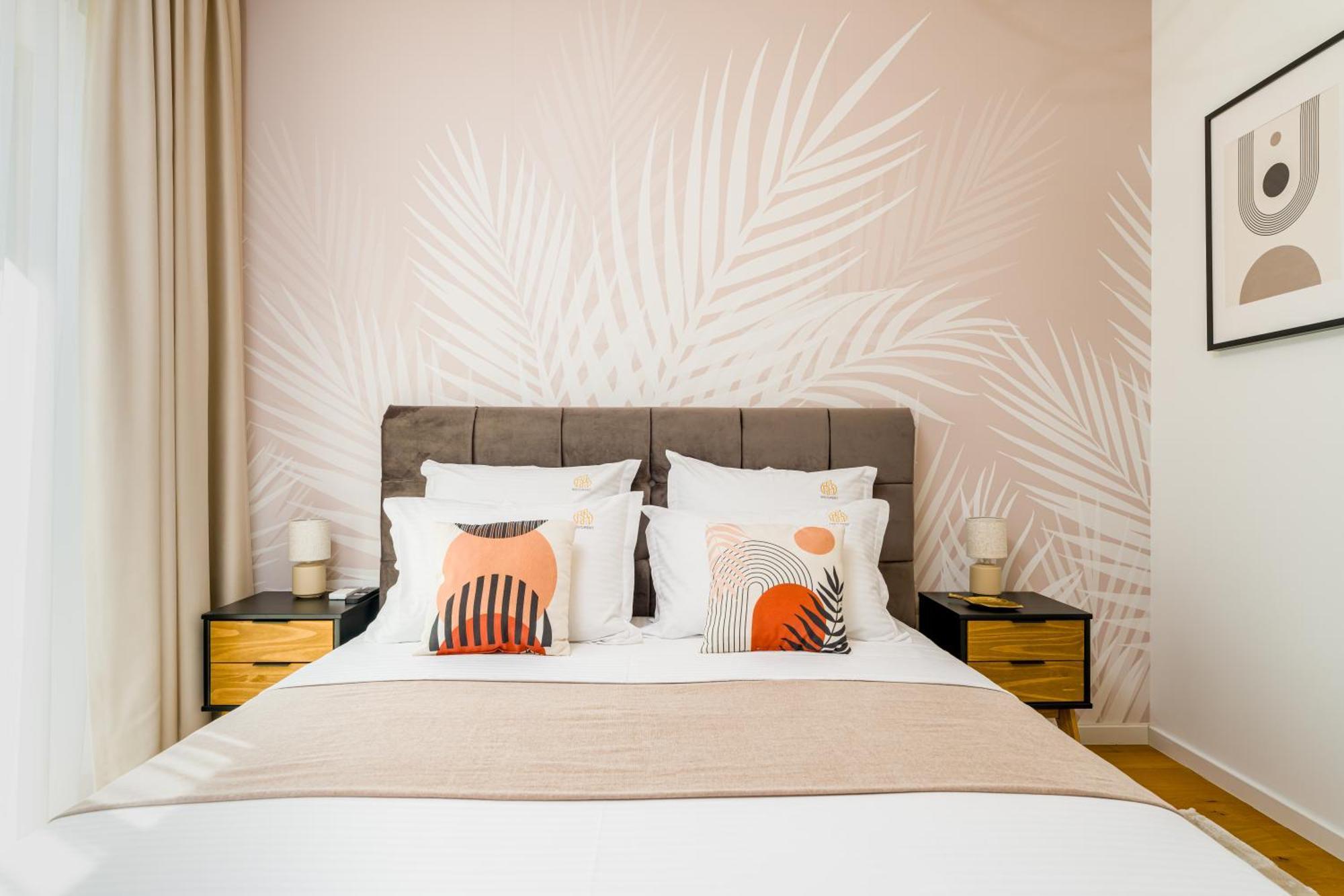 Mido Aviatie Park Apartments With Private Parking & Self Check-In Bukares Bagian luar foto